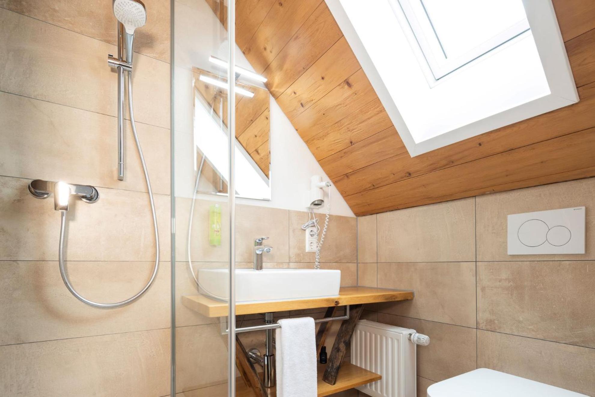 Altbau Gasthaus Amboss Grunkraut Екстер'єр фото