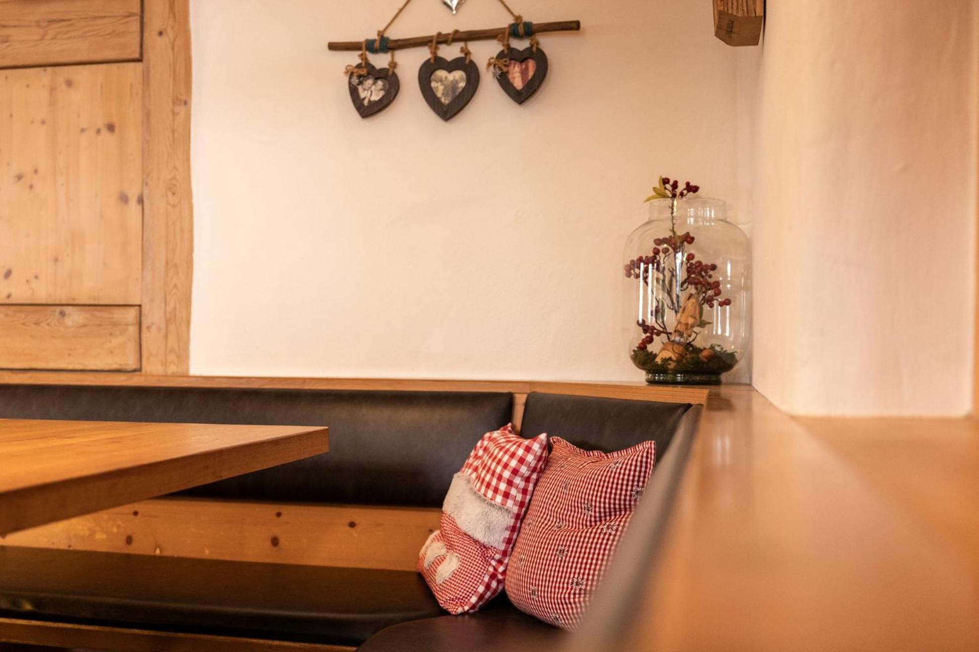 Altbau Gasthaus Amboss Grunkraut Екстер'єр фото