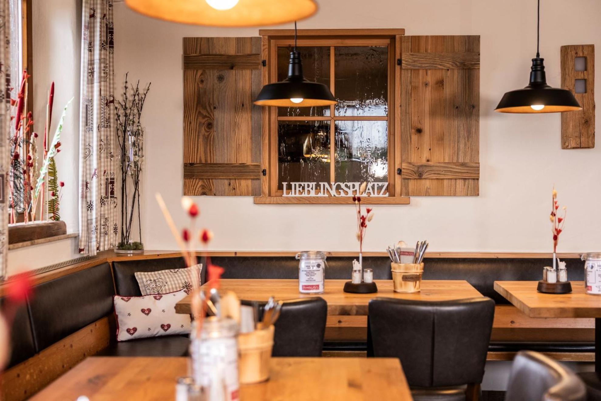 Altbau Gasthaus Amboss Grunkraut Екстер'єр фото