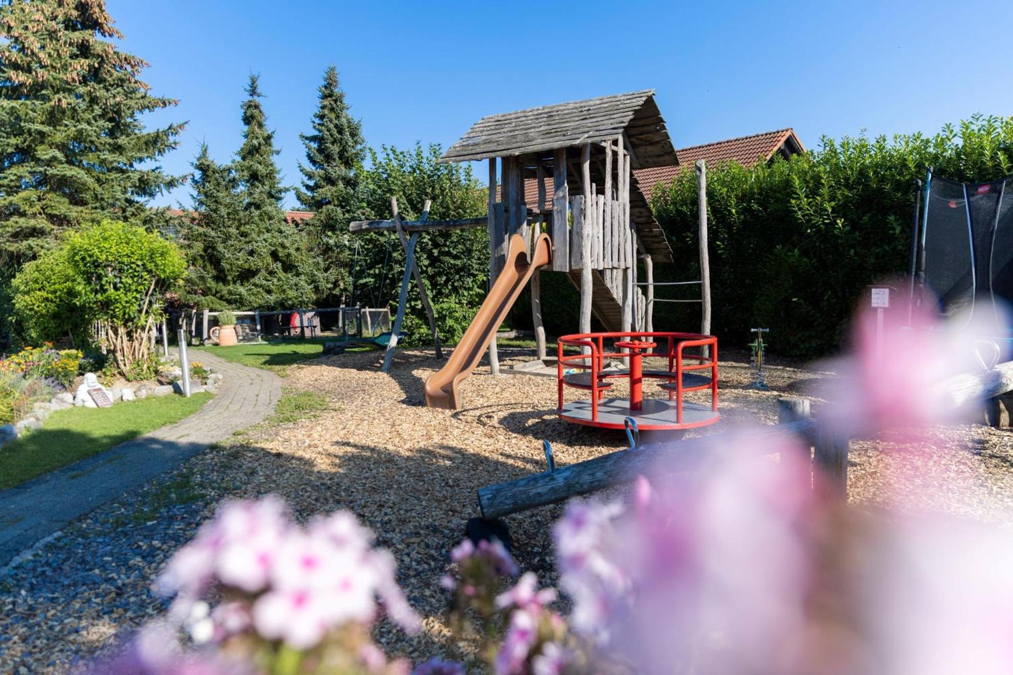 Altbau Gasthaus Amboss Grunkraut Екстер'єр фото
